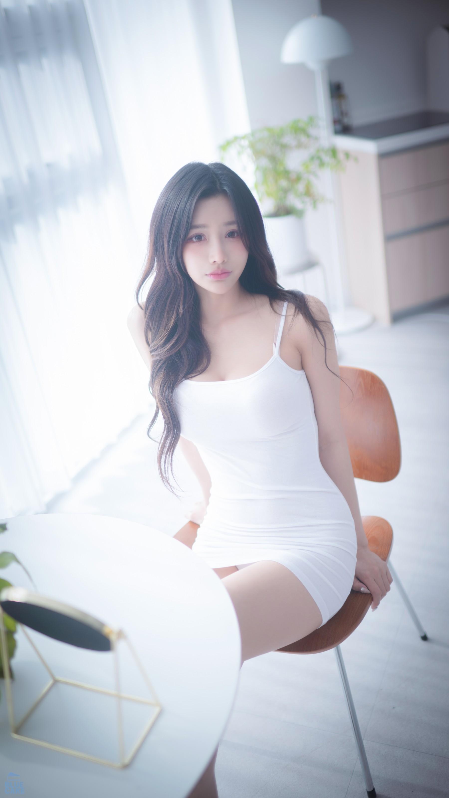 YeonYu 연유 – NO.01 [BLUECAKE] Real Boob RED.Ver  Video [191P]插图